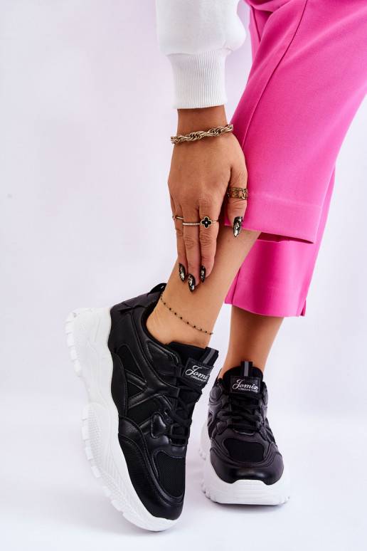 Klasikinio modelio Sneakers modelio batai su platforma juodos spalvos Larec