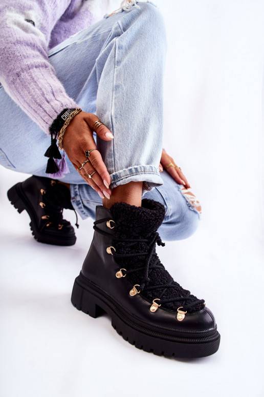   pašiltinti Aulinukai batai juodos spalvos Arisa