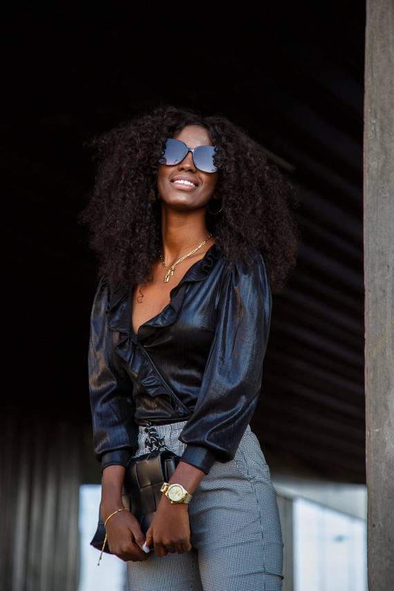 Moteriškas bodis juodos spalvos