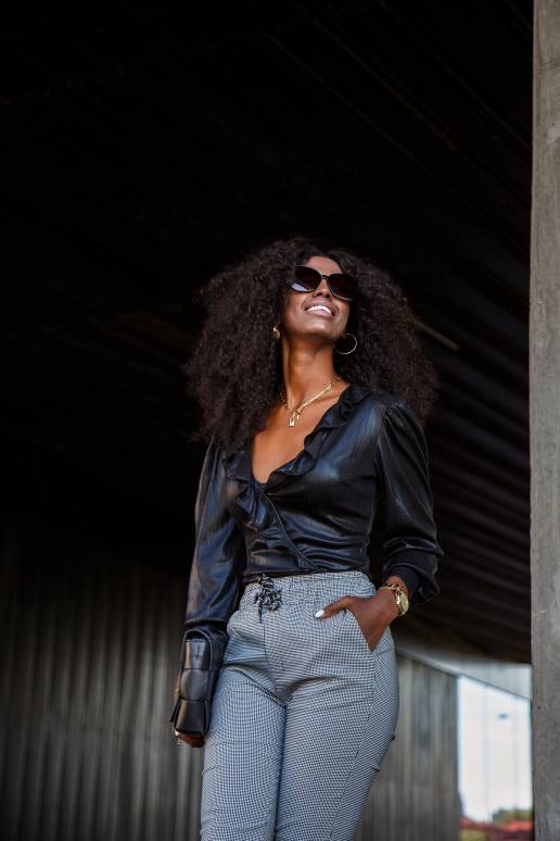 Moteriškas bodis juodos spalvos