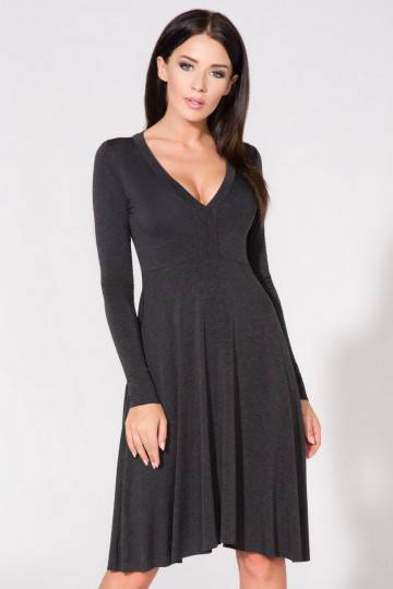 Pilkos spalvos vakarinė...