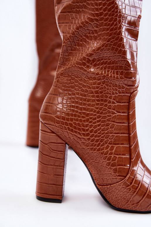  ilgaauliai batai su kulniukais rudos spalvos Constancy