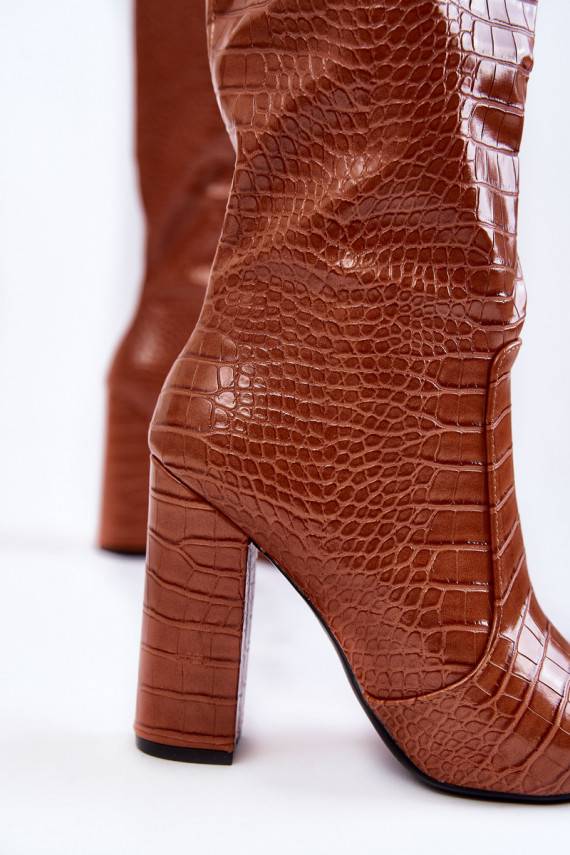  ilgaauliai batai su kulniukais rudos spalvos Constancy