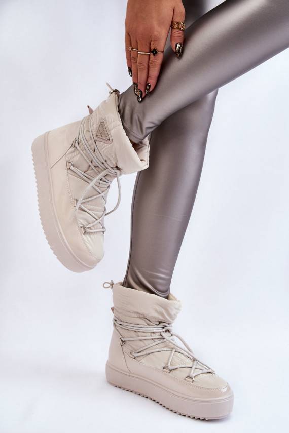    sniego batai su raišteliais dramblio kaulo spalvos Carrios