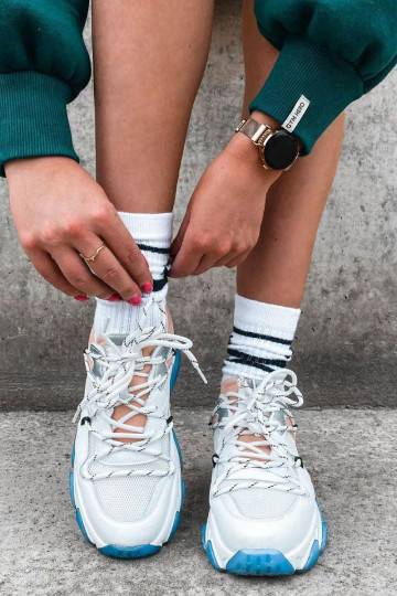 Sportinio stiliaus batai su plačiais padais GOE HH2N4034 Baltos-rožinės spalvos 2