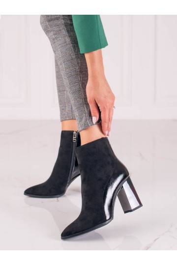 Aulinukai juodos spalvos iš...