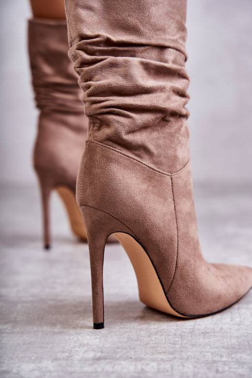   Marszczone Aulinukai ilgaauliai batai rudos spalvos Laguna